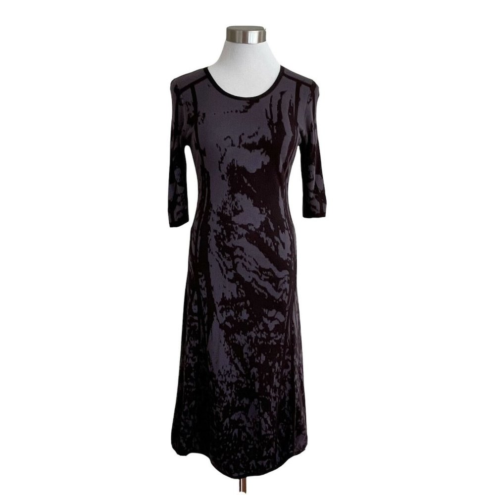 Simply Vera by Vera Wang Women's Sz M Graphic Knit Sweater Dress Gray Black